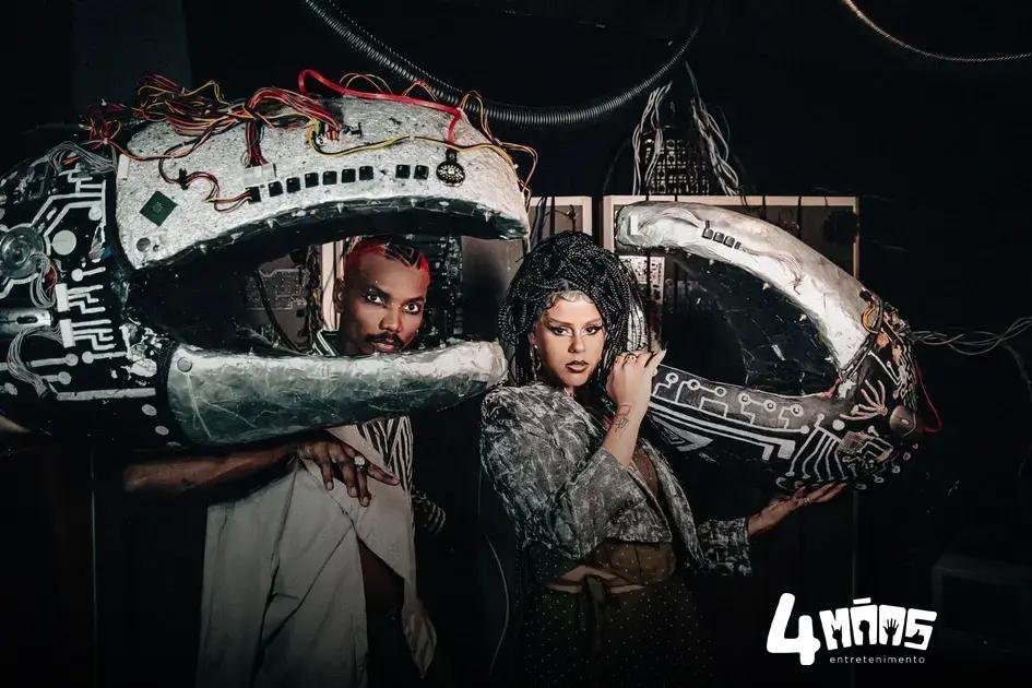 Barbarize estreia MANIFEXXTA, álbum que une beats de rua e percussão de terreiro