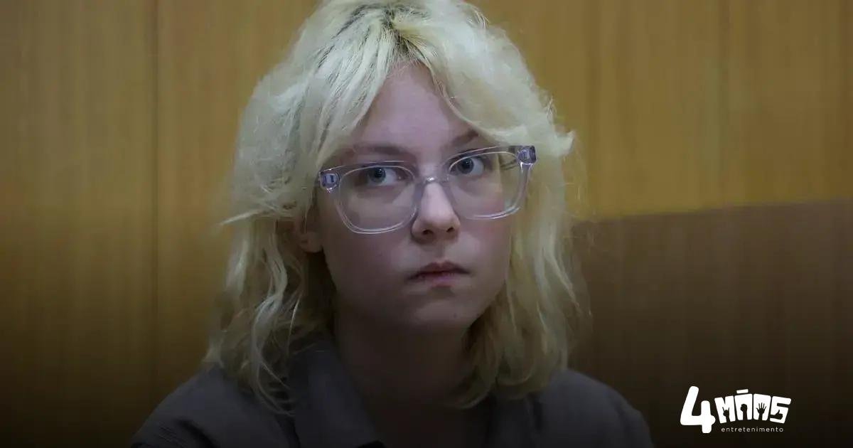 Música proibida: Diana Loginova condenada por desacreditar o Exército