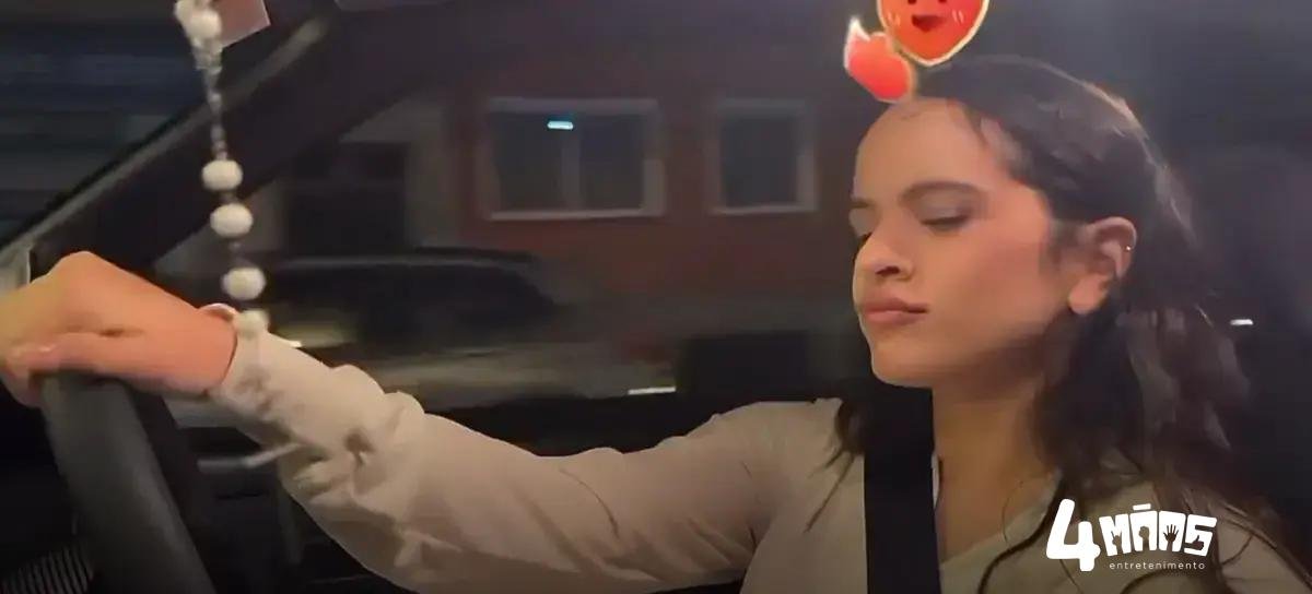 Rosalía corre por Madrid e anuncia álbum 'LUX' com surpresa na Gran Vía