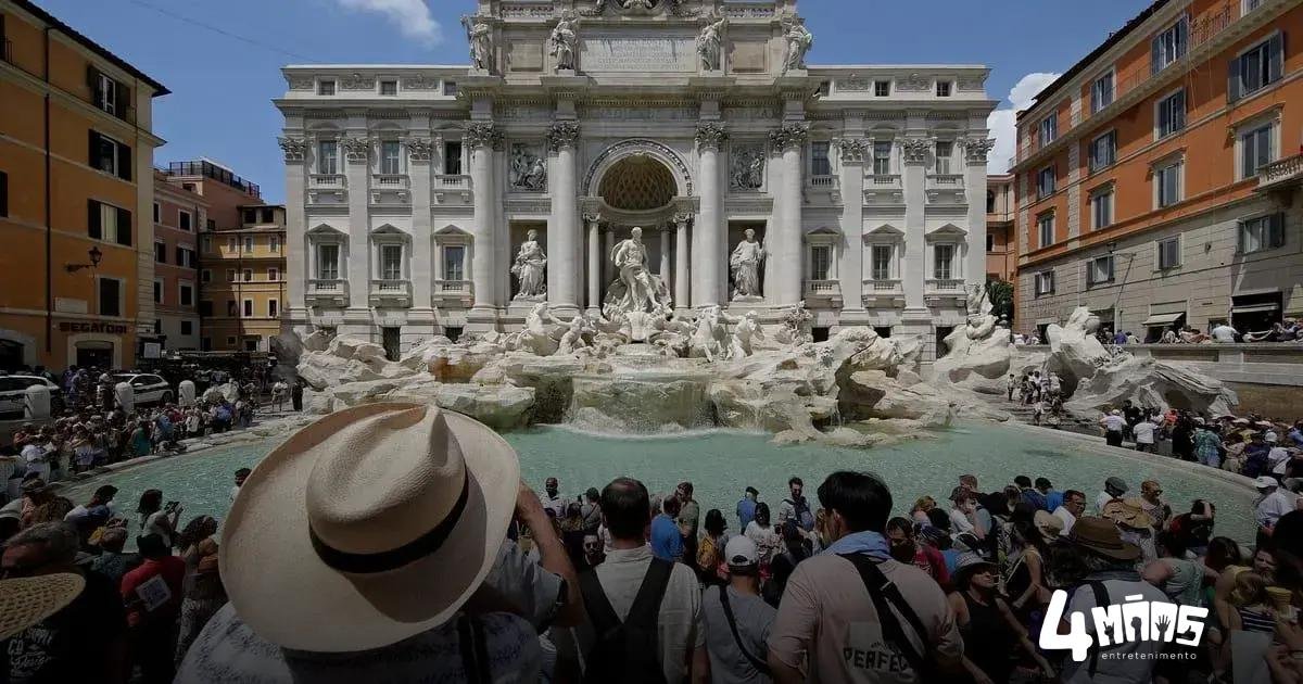 Roma cobrará 2€ para chegar perto da Fontana Trevi a partir de fevereiro