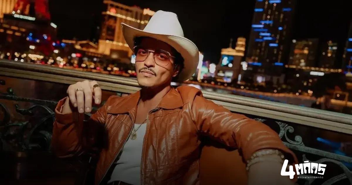 Bruno Mars lidera a Billboard 200 com The Romantic e domina paradas