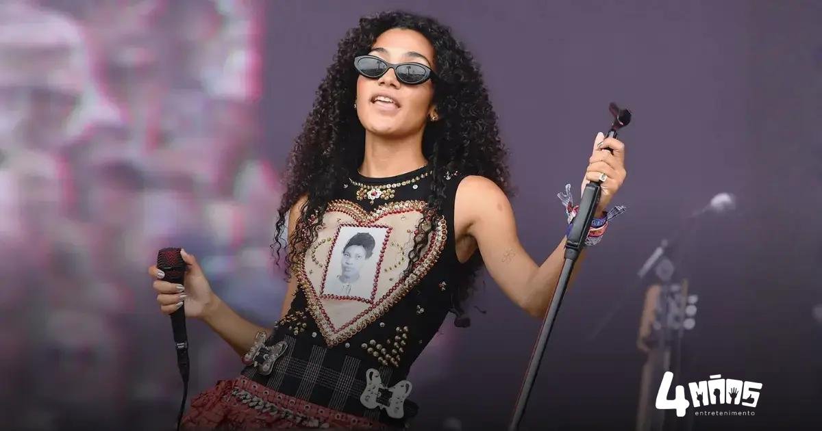 Olivia Dean volta ao topo das paradas britânicas com 'Rein Me In'