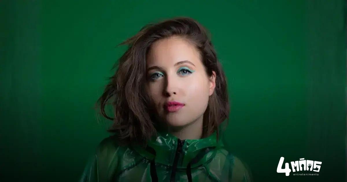 Alice Merton apresenta 'Visions' em show gratuito e 'phone-free' em Stuttgart