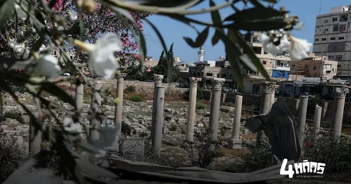 Bombardeios no sul do Líbano danificam patrimônios históricos centenários