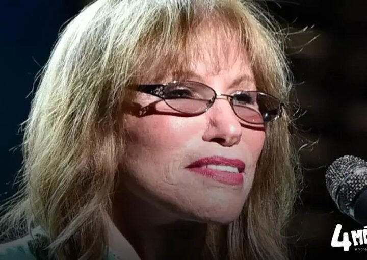 Carly Simon lança Comes In Waves, primeiro álbum de inéditas em 18 anos