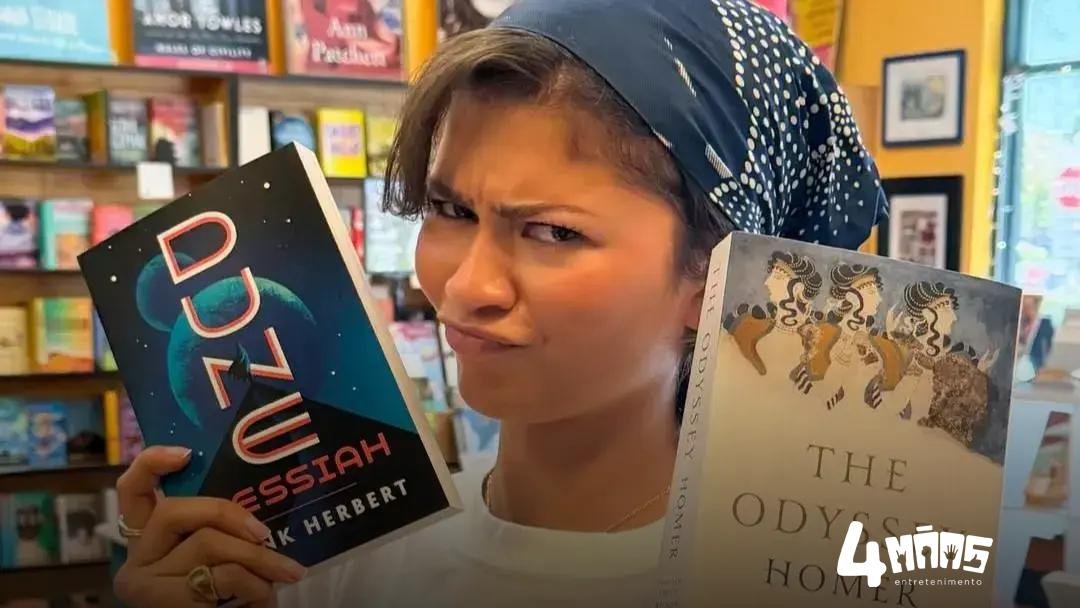 Zendaya visita livraria e posa com livros que inspiram seus próximos filmes
